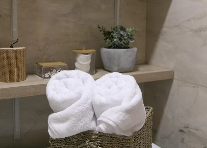 The Harmony Nest Coresi - Free Parking Apartment Brasov