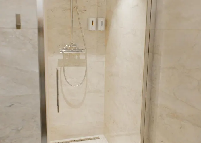 Apartament The Harmony Nest Coresi - Free Parking